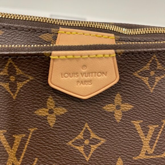 Louis Vuitton Monogram Canvas Multi Pochette Accessories Gold Hardware (118344) - Picture 5 of 12